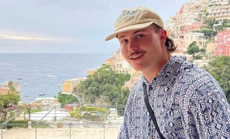 Muere el jugador de fútbol australiano Liam Hampson en un accidente en la sala Apolo de Barcelona