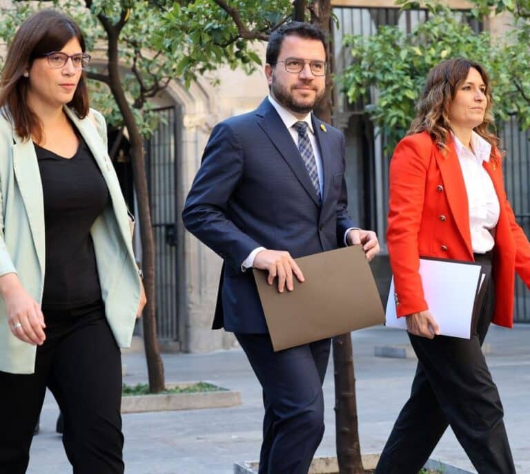 Aragonès no prevé convocar elecciones pase lo que pase con Junts en el Govern