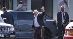 La renuncia de Boris Johnson deja el camino despejado para que Sunak suceda a Truss