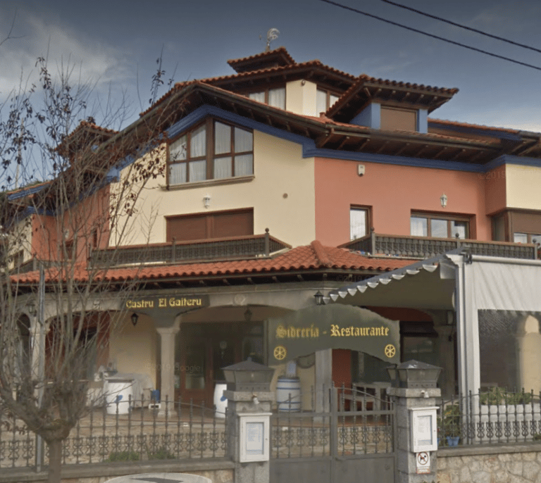 La mejor ensaladilla rusa de España se prepara en Castru Gaiteru gracias a su patata asada