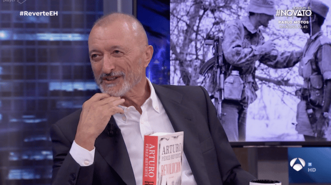 Pérez-Reverte: "Creíamos que nuestra bondad bastaba para cambiar el mundo y es el mundo el que nos está cambiando" Arturo Pérez-Reverte en 'El Hormiguero'