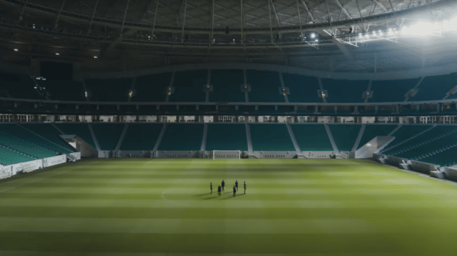 Captura del vídeo 'Light The Sky', una de las canciones oficiales del Mundial de Qatar 2022