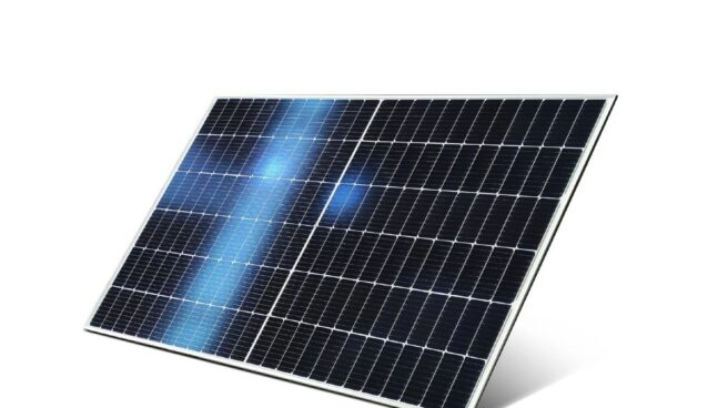 El mejor panel solar Taurus tiene este descuento en Leroy Merlin