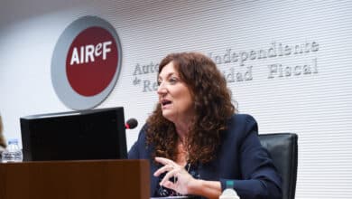 La AIReF advierte que las medidas contra la guerra impedirán reducir el déficit en 2023