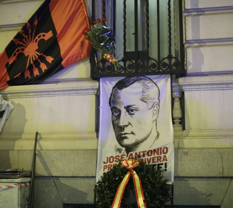 El Gobierno ofrece enterrar a José Antonio en la cripta del Valle de los Caídos porque es "víctima de la Guerra Civil"