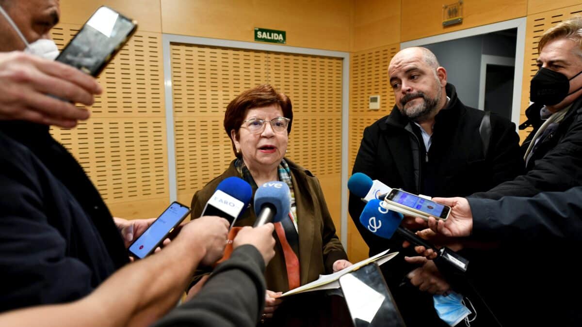 La Delegada del Gobierno en Ceuta, Salvadora Mateos, ofrece declaraciones a los medios de comunicación