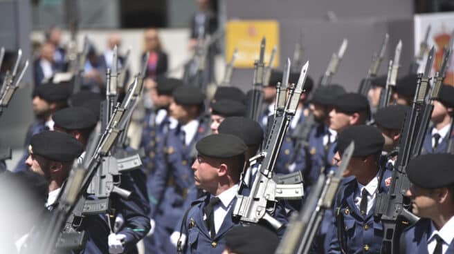 España aumenta el gasto en Defensa en sus presupuestos Efectivos del Ejército del Aire durante el acto central conmemorativo del “Día de las Fuerzas Armadas”
