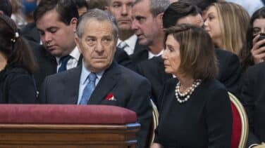 Hospitalizado el marido de Nancy Pelosi tras ser "agredido violentamente" en su casa de San Francisco