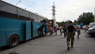 El Gobierno ruso ayudará en el traslado de los residentes de Jersón hacia otras regiones