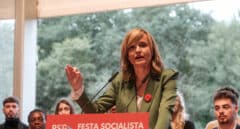 Pilar Alegría tacha a Feijóo como "un calco" de Rajoy: "Está empeñado en dinamitar el Estado del Bienestar"