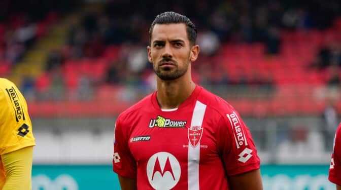 Un hombre apuñala en Milán a varias personas entre las que se encuentra el jugador de fútbol español Pablo Marí