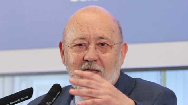 Tezanos participa en un desayuno informativo El presidente del CIS, José Félix Tezanos, participa en un desayuno informativo de la tribuna Fórum Europa, en el Hotel Mandarin Oriental Ritz.