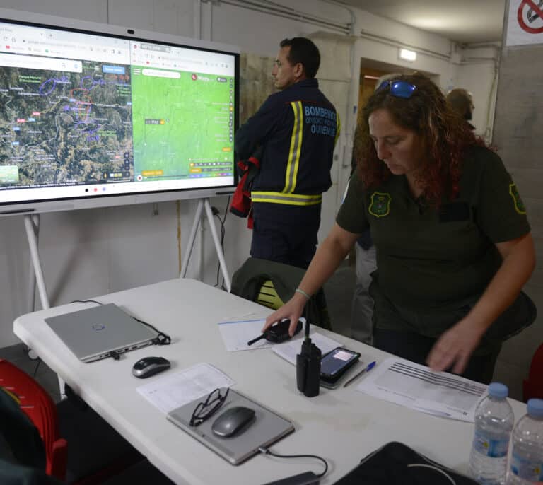 Encuentran sin vida al piloto de la avioneta anitiincendios desaparecida en Lugo