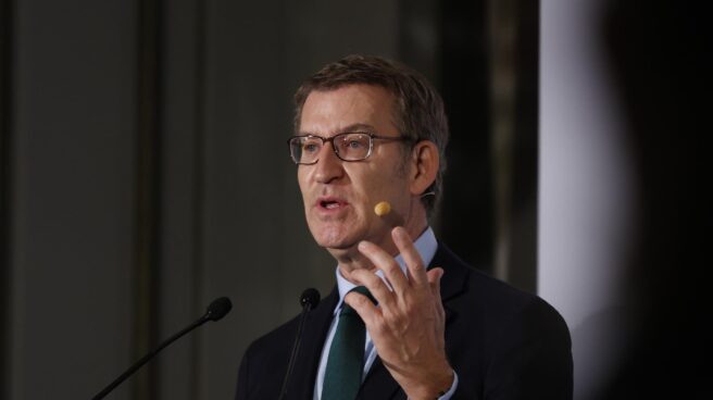 El presidente del PP, Alberto Núñez Feijóo, interviene en un desayuno informativo realizado por El Mundo en el Hotel Palace, ayer El presidente del PP, Alberto Núñez Feijóo, interviene en un desayuno informativo realizado por El Mundo en el Hotel Palace, ayer