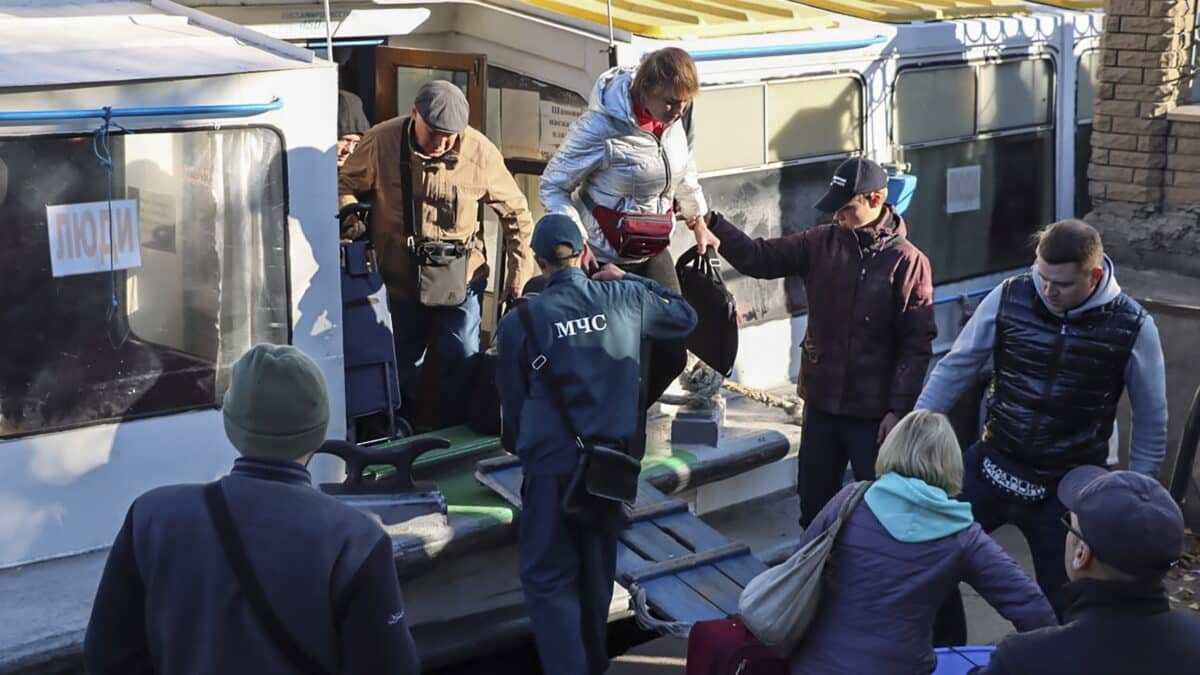 Evacuación de ciudadanos en la región de Jersón