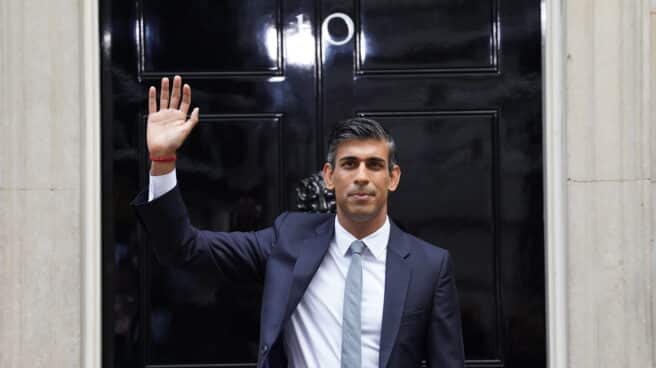 Rishi Sunak, the new British Prime Minister, at 10 Downing Street.