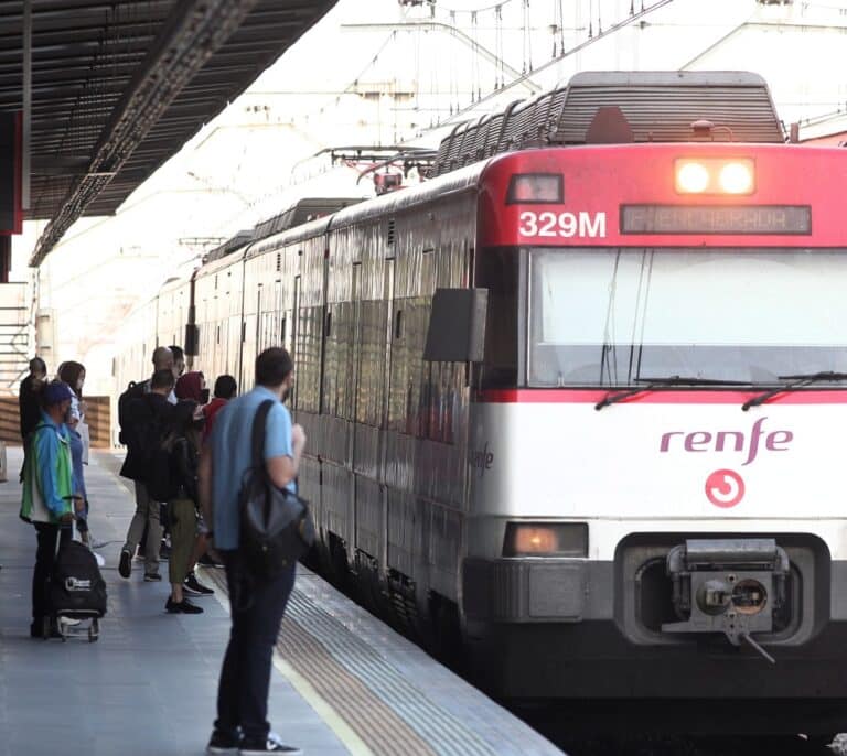 Renfe modifica el abono gratuito de media distancia con sanciones más duras para las reservas que queden vacías