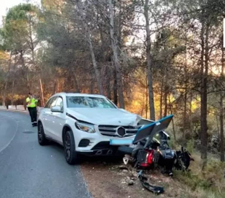 Un motorista muere tras ser arrollado por una mujer que triplicaba la tasa de alcoholemia con sus dos hijos en el coche