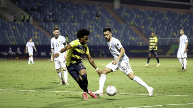 El defensor ecuatoriano Angelo Preciado, durante un partido contra Argentina en la Copa América 2019. El defensor ecuatoriano Angelo Preciado, durante un partido contra Argentina en la Copa América 2019.