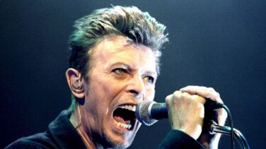 Los muertos más vivos de la música según Forbes