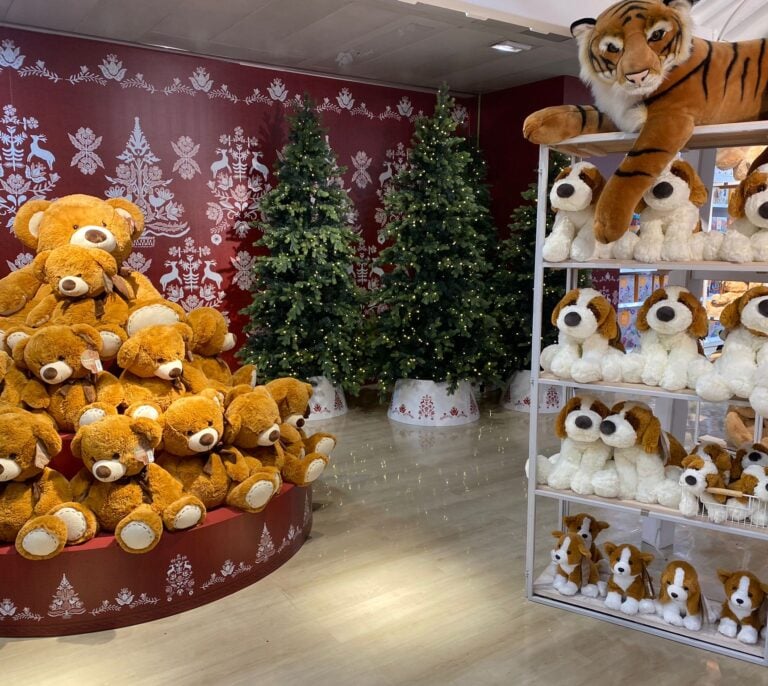 Bonos para Reyes y juguetes hechos en España, la Navidad de El Corte Inglés
