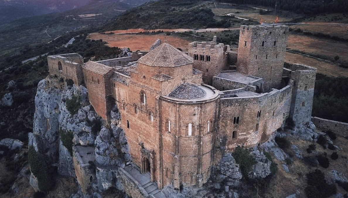 De la leonera de Benavente al tercer río de Granada, todos los castillos y murallas desconocidas de España