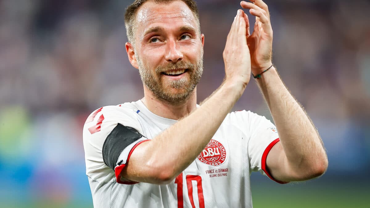 Christian Eriksen celebra la victoria de Dinamarca frente a Francia en un partido de la UEFA Nations League.