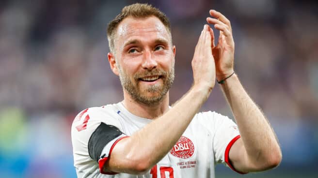 Christian Eriksen celebra la victoria de Dinamarca frente a Francia en un partido de la UEFA Nations League.