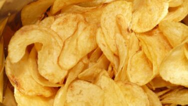 Alertan de la presencia de leche, soja y trigo no etiquetados en tres lotes de patatas Lay's