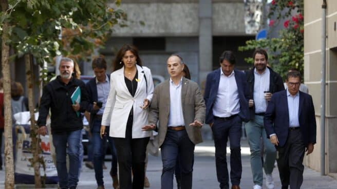 Laura Borràs y Jordi Turull llegan a la ejecutiva de JxCat. Laura Borràs y Jordi Turull llegan a la ejecutiva de JxCat.