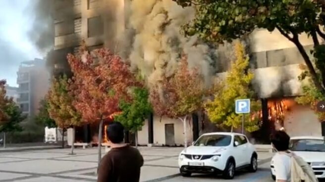 Explosión en un local comercial de Alcorcón (Madrid)