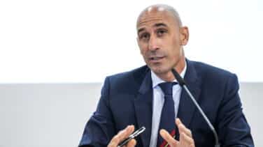 Rubiales falla en su intento de comprar apoyos a base de talonario
