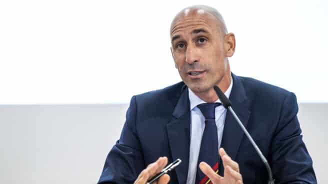 La Real Federación Española de Fútbol (RFEF) Luis Rubiales habla en rueda de prensa sobre el anuncio de que Ucrania se suma a España y Portugal en su candidatura