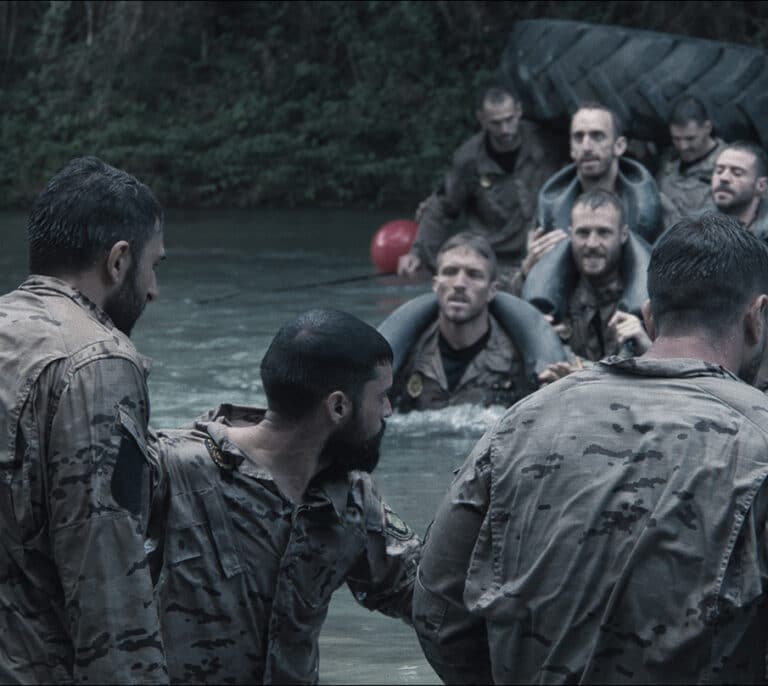 El Tajo espera: así son los nuevos requisitos físicos para entrar en el GEO de la Policía