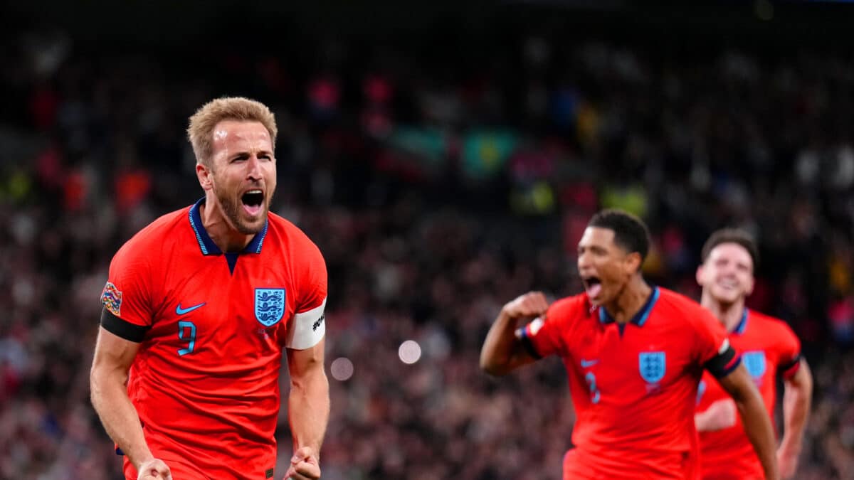 Harry Kane celebra un gol frente a Inglaterra en un partido de la UEFA Nations League.