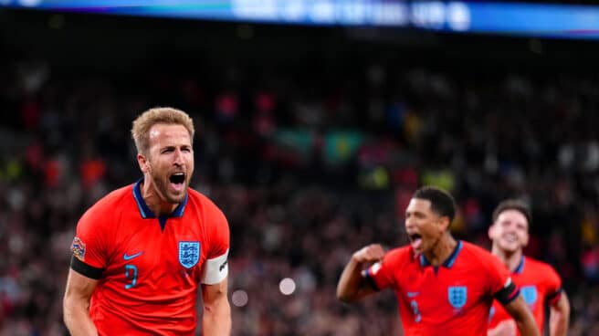 Harry Kane celebra un gol frente a Inglaterra en un partido de la UEFA Nations League.