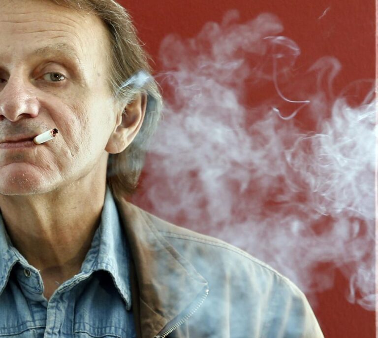 Michel Houellebecq, el favorito en las apuestas para el Nobel de Literatura