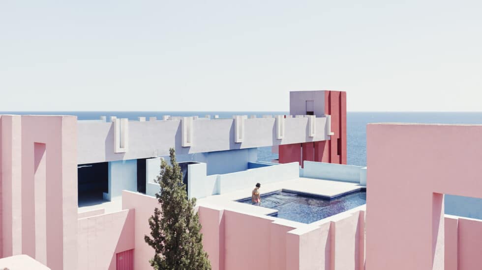 La muralla roja, de Ricardo Bofill La muralla roja, de Ricardo Bofill