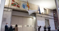 La falta de funcionarios y el aumento de presos tensa las cárceles vascas tras un año de gestión