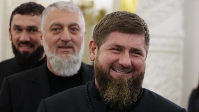 El checheno Ramzan Kadírov, en Moscú durante la firma de la anexión de Lugansk, Donetsk, Zaporiyia y Jersón. El checheno Ramzan Kadírov, en Moscú durante la firma de la anexión de Lugansk, Donetsk, Zaporiyia y Jersón.