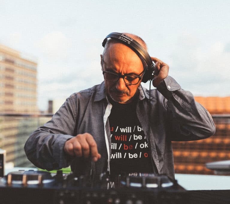 "Me emocionó volver a la cabina de Studio 54… en el metaverso"