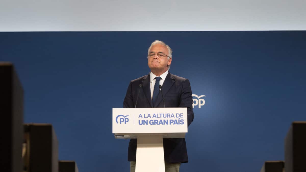 El vicesecretario de Institucional del PP, Esteban González Pons, durante la rueda de prensa ofrecida este martes en la sede de la formación, en Madrid.