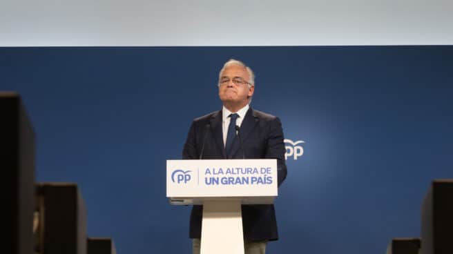 El PP exige que Marlaska dimita por su "flagrante mentira" sobre Melilla y responsabiliza a Sánchez si lo mantiene El vicesecretario de Institucional del PP, Esteban González Pons, durante la rueda de prensa ofrecida este martes en la sede de la formación, en Madrid.