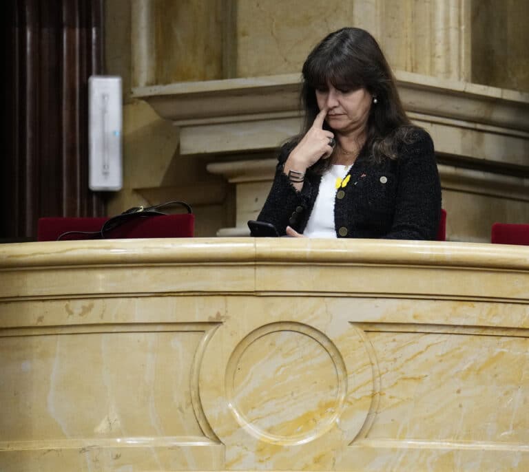 El Parlament se encomienda a la Junta Electoral para cerrar el expediente Borràs