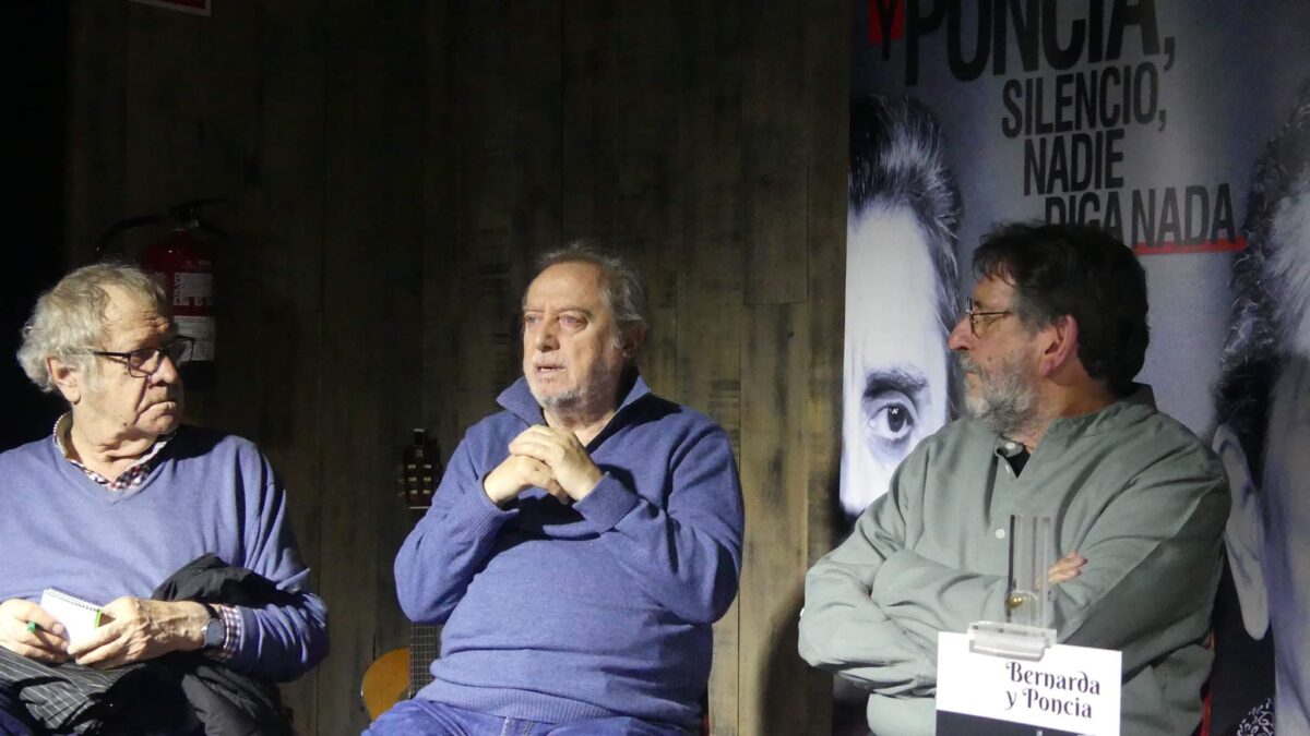 Ian Gibson, Manuel Galiana y Alberto Morate, en la presentación de la obra.