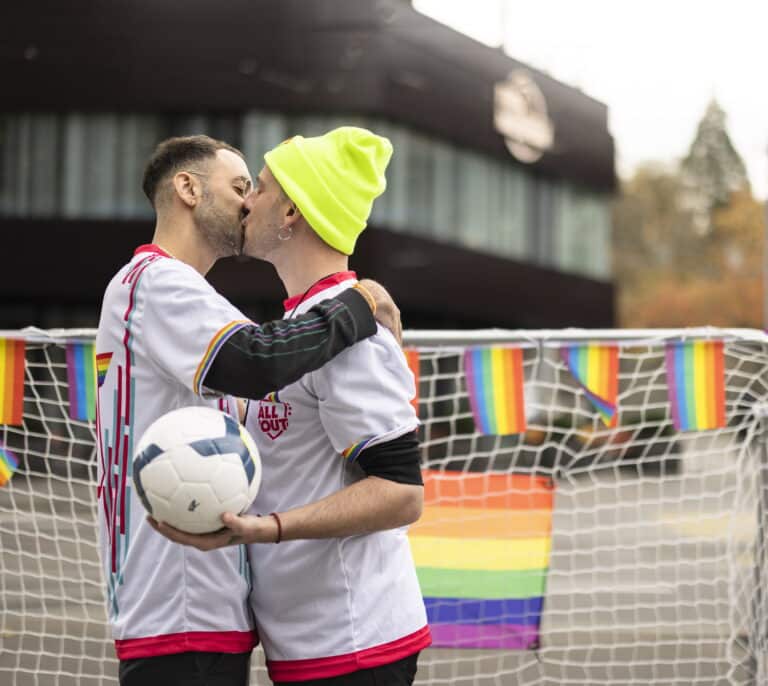 Khalid Salman, embajador del Mundial de Qatar, califica la homosexualidad de "daño mental"