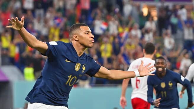 Kylian Mbappé celebra uno de sus goles a Dinamarca Kylian Mbappé celebra uno de sus goles a Dinamarca