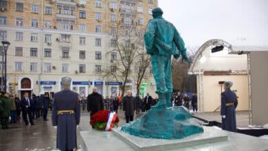 Putin y Díaz-Canel inauguran en Moscú una estatua en honor a Fidel Castro