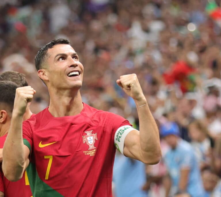 Portugal va en serio: 2-0 a Uruguay y se clasifica a octavos con un Bruno Fernandes brillante