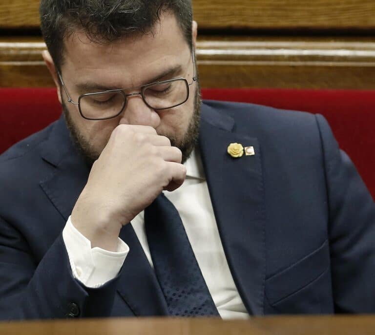 ERC y Junts elevan la tensión con una moción sobre la debilidad del Govern